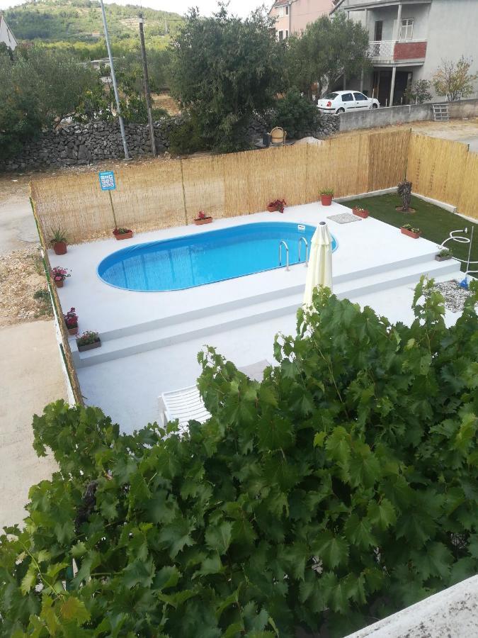 Apartmani Bruna Bilice Vrulje  Esterno foto