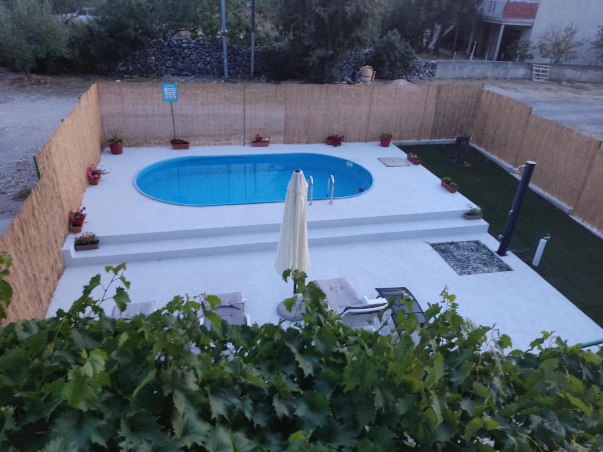 Apartmani Bruna Bilice Vrulje  Esterno foto